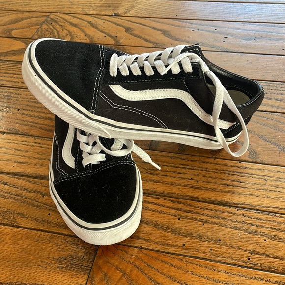 Black/white Vans. Size 7.  Worn just once, basically brand new! - Picture 2 of 3